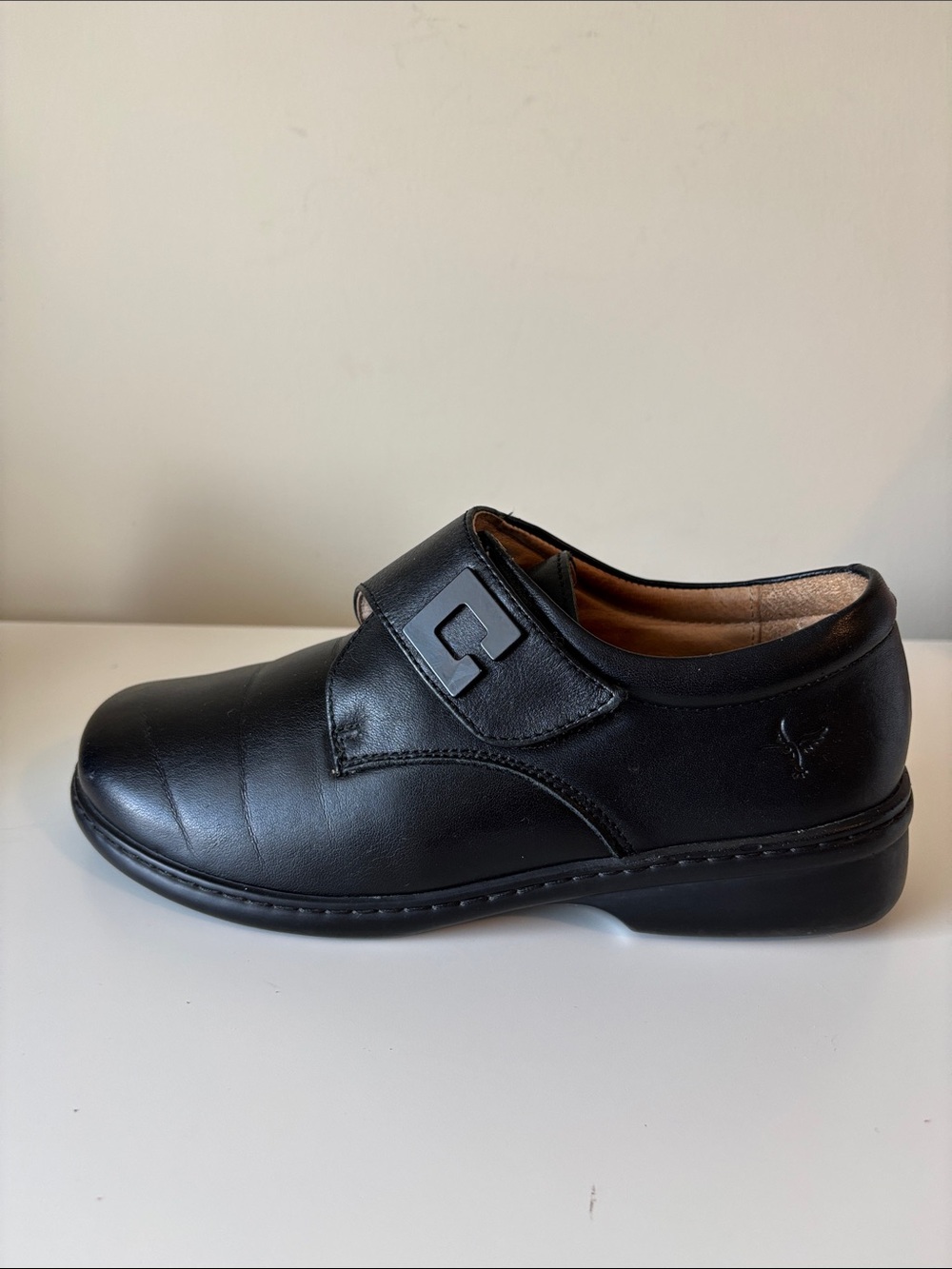 Portofino Women's Vercro Black Leather Stretch Dress Shoes EU 37 EUC